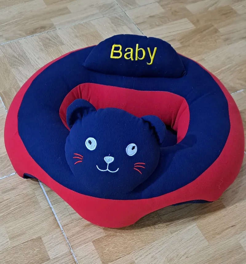 وسادة تعليم الجلوس للطفل